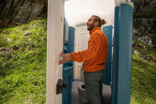 Best High-end porta potty rental  in Niagara, WI